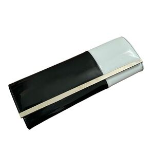 Vintage Fioni Night Vinyl Two-Tone Barrel Clutch Purse Black White